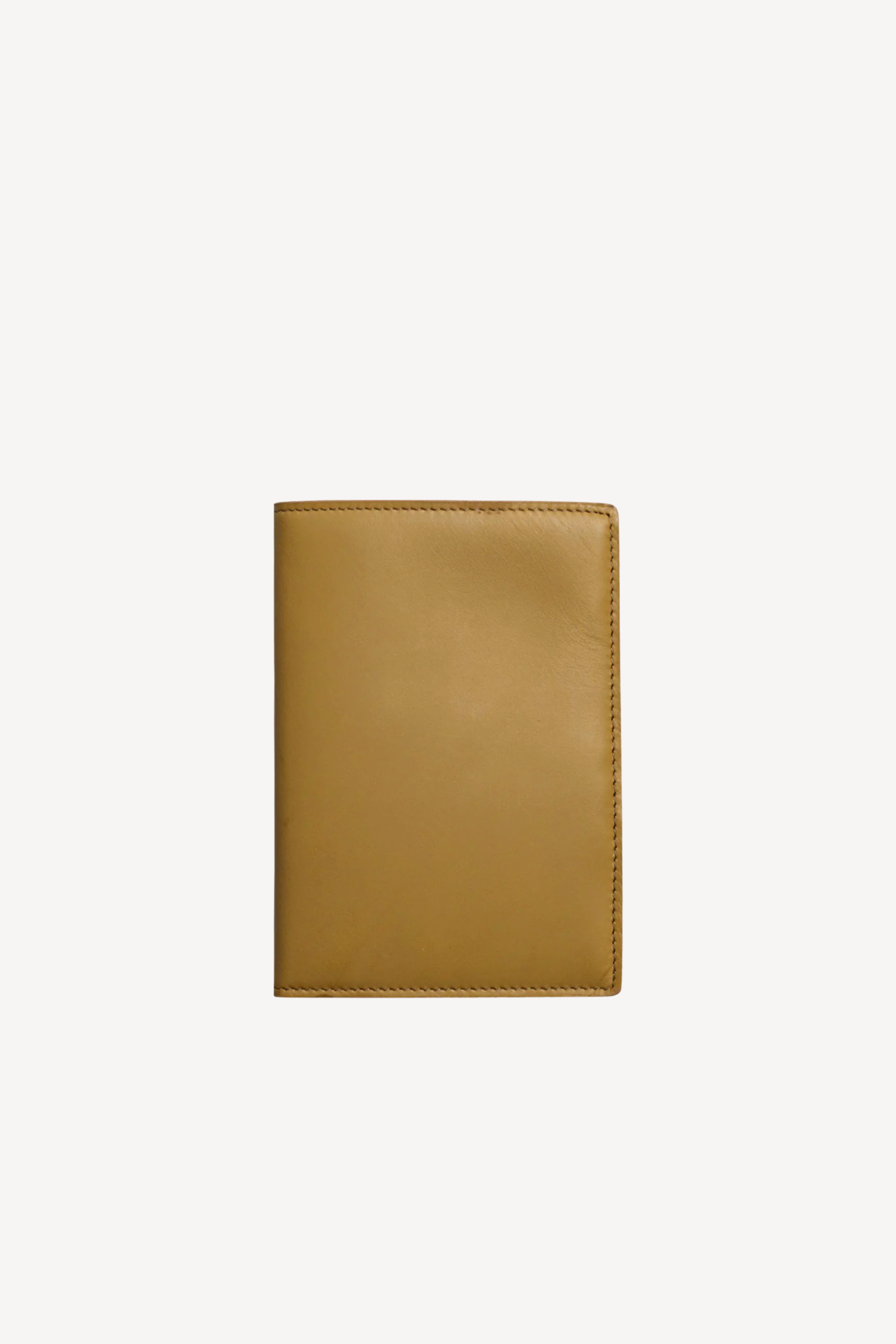 Common P Passport Folio
