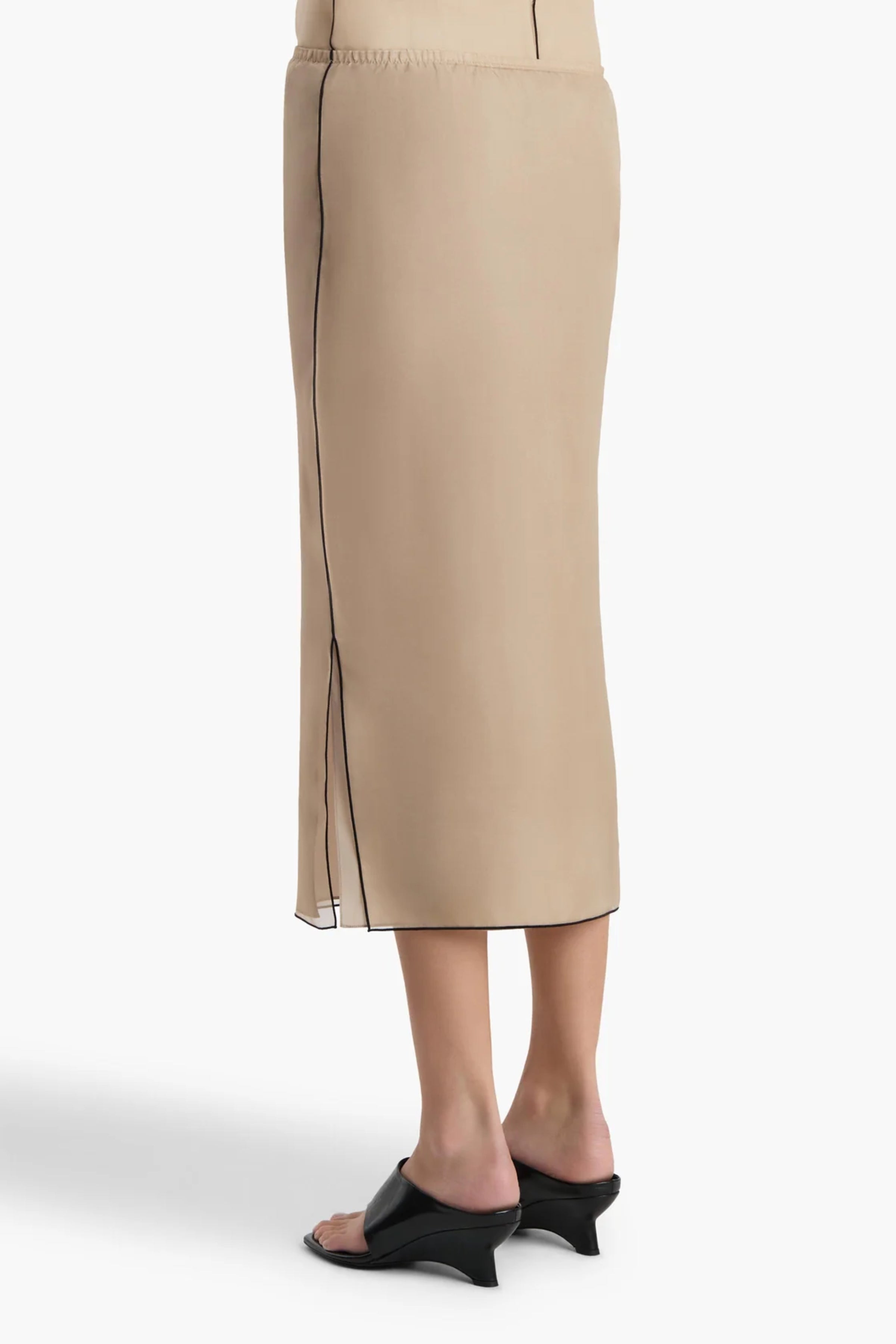 Sydni Skirt
