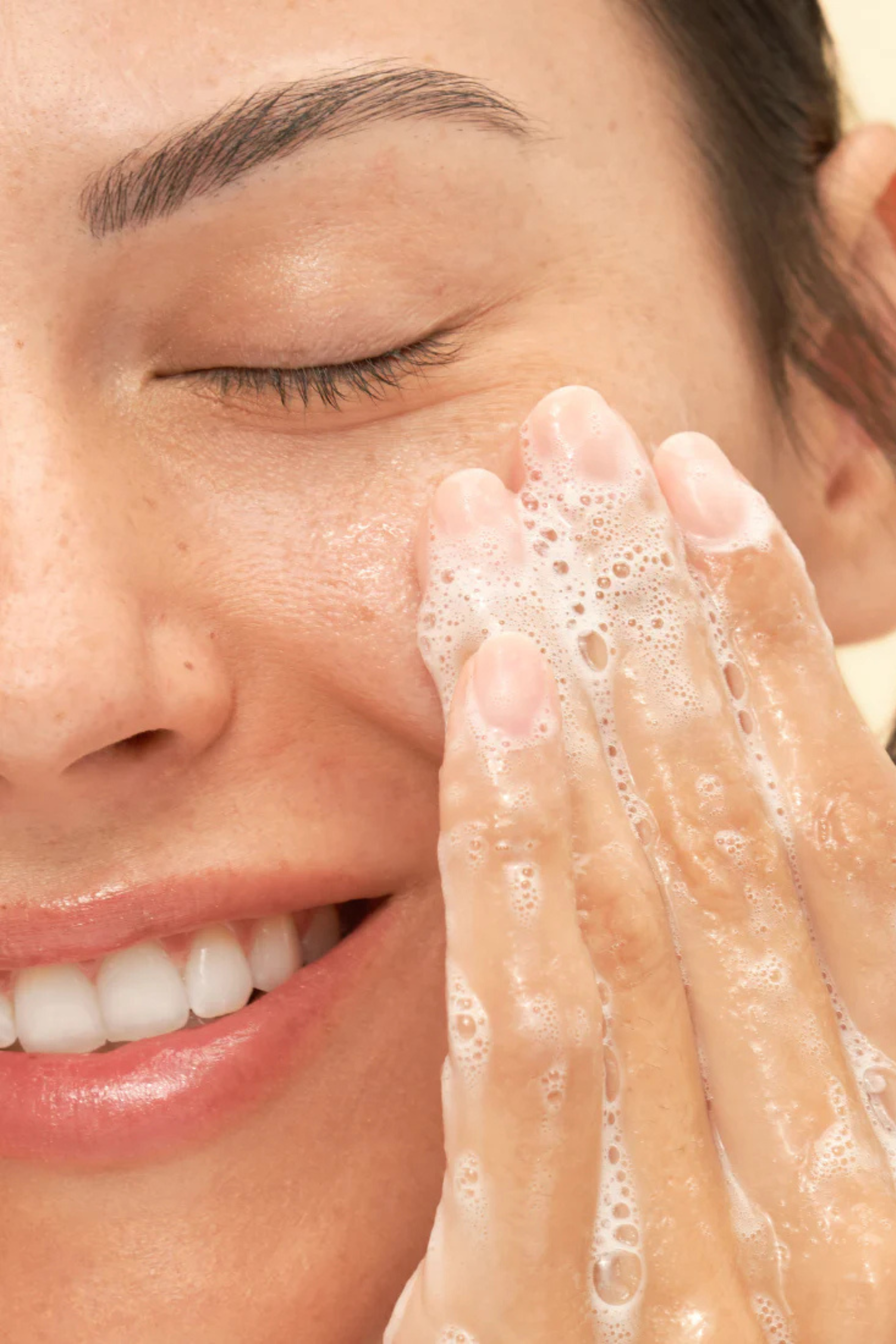 Gentle Hydrating Cleanser