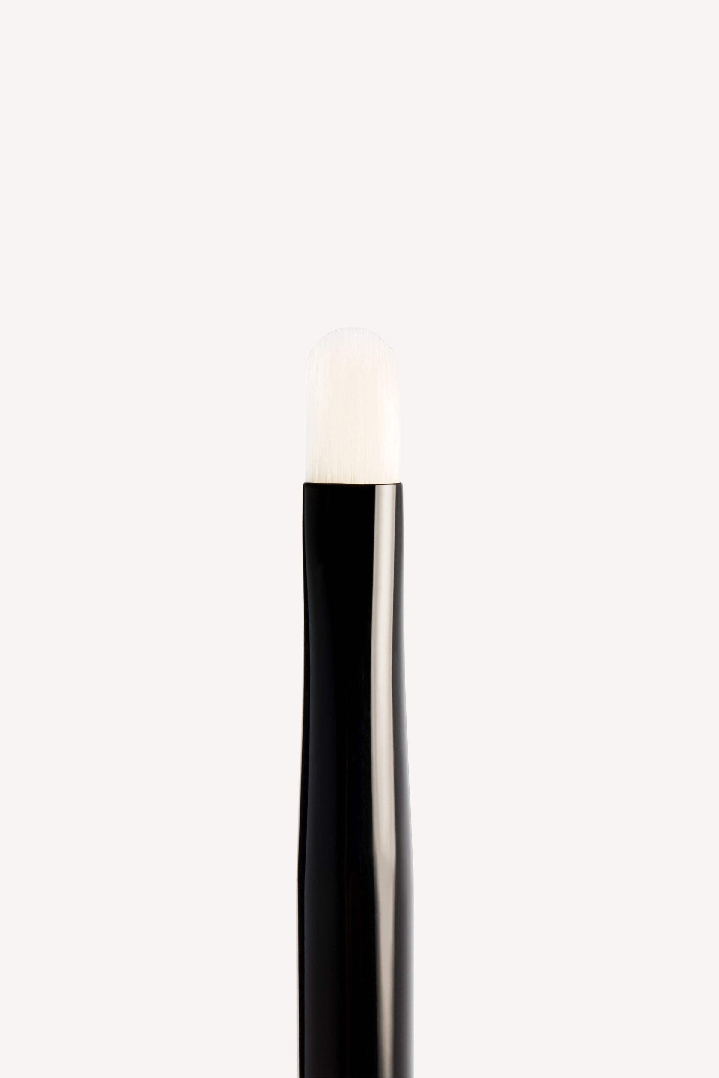 Petit Conceal Brush