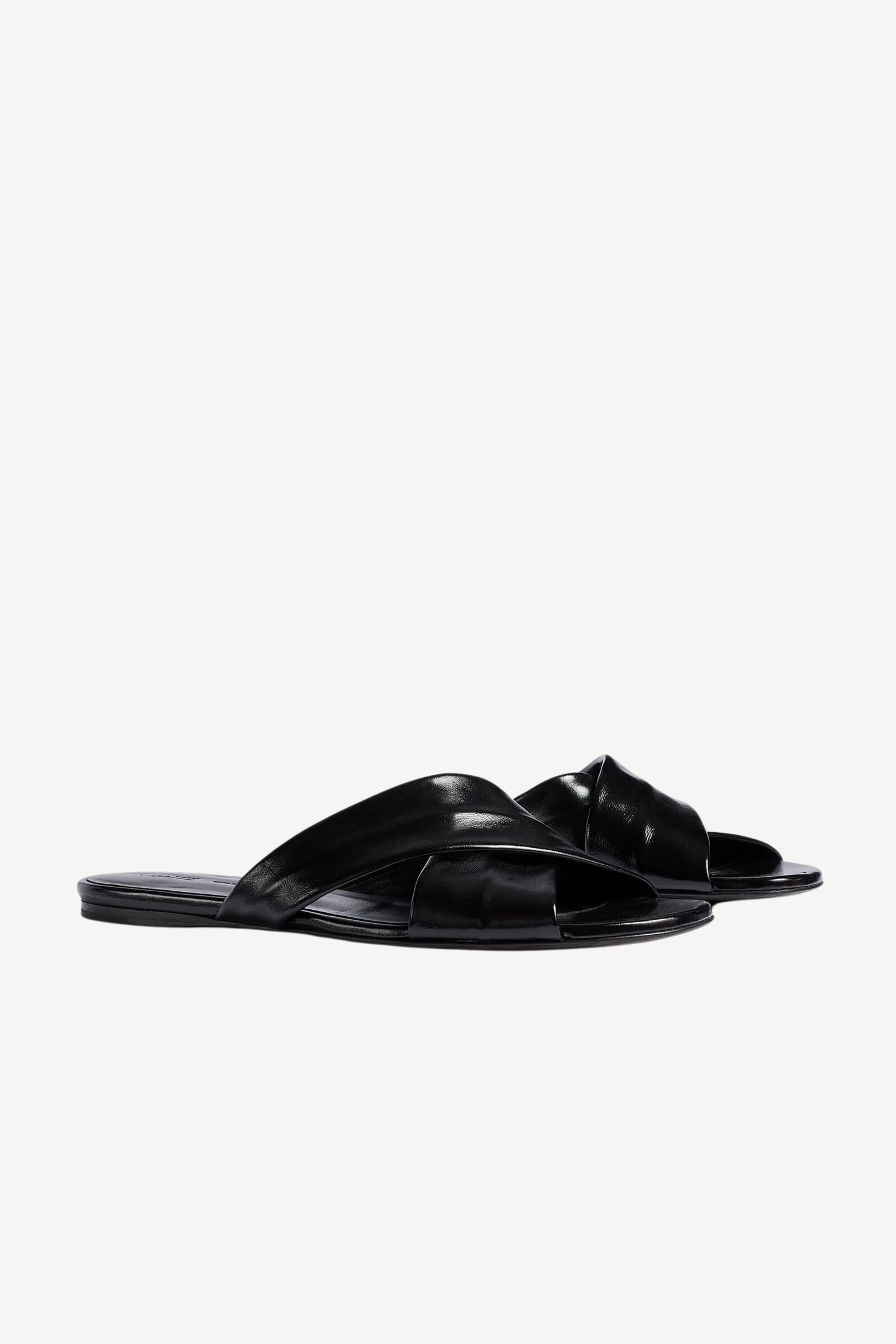Liria Flat Sandal
