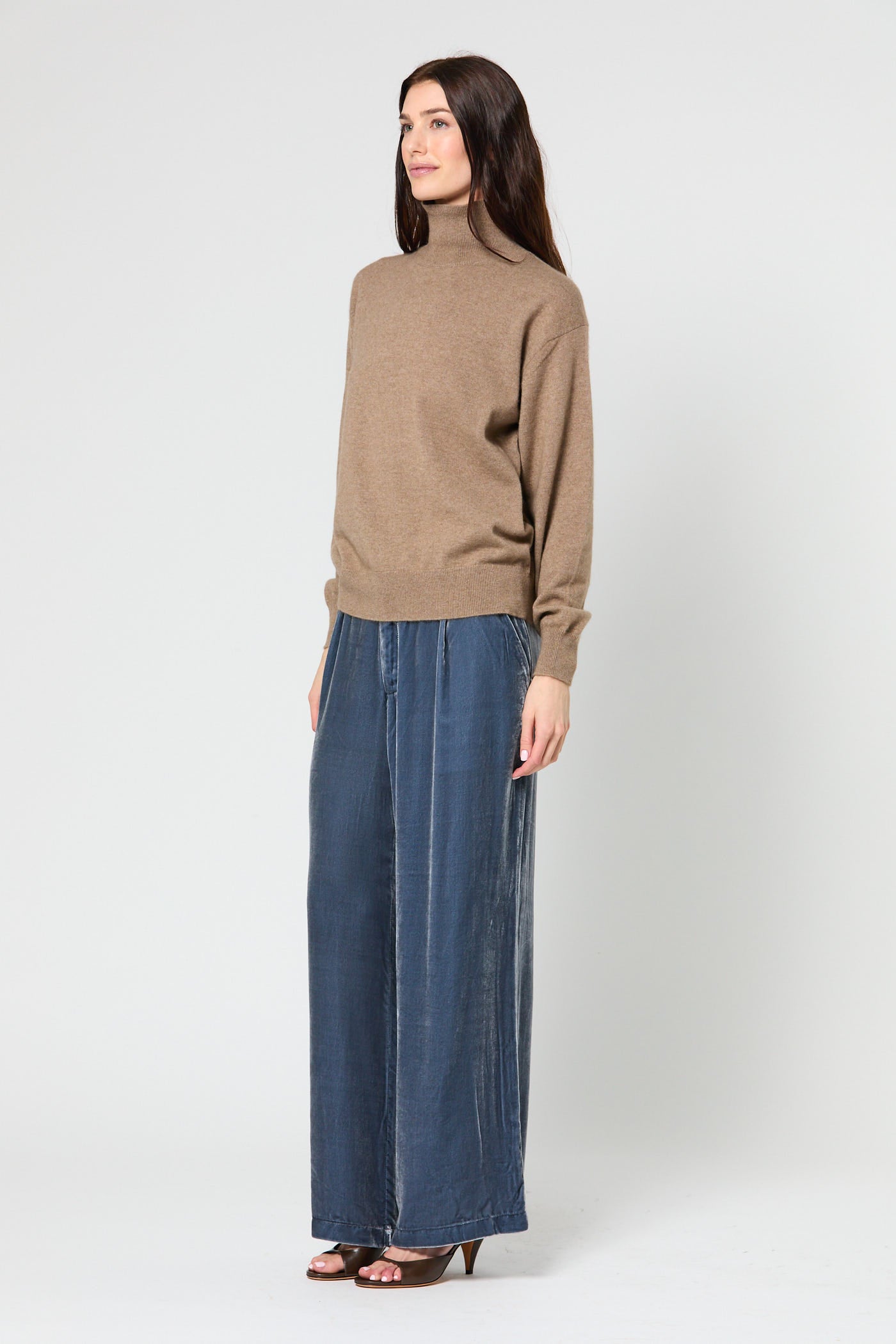 Leandra Pant