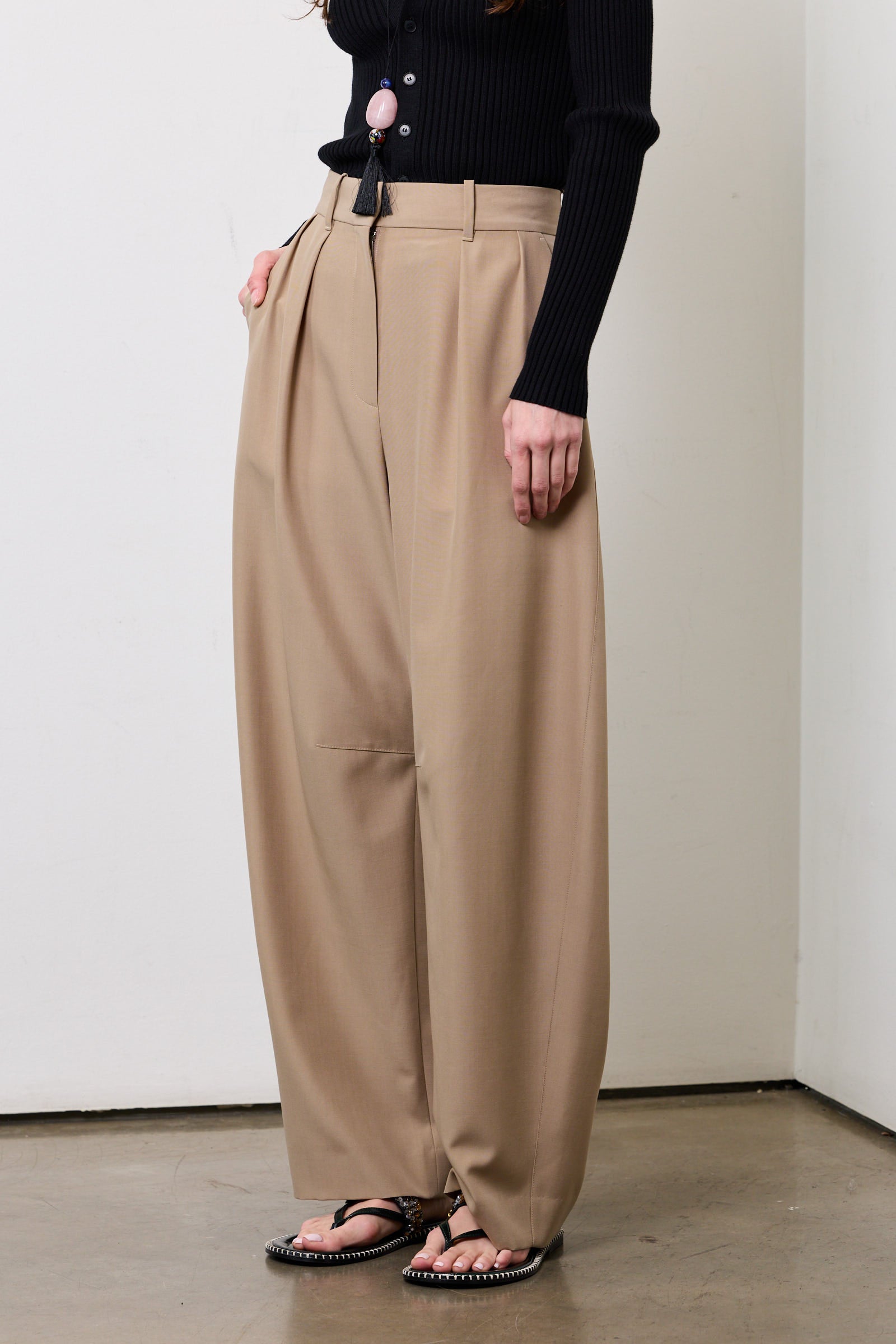 Barrel Trousers
