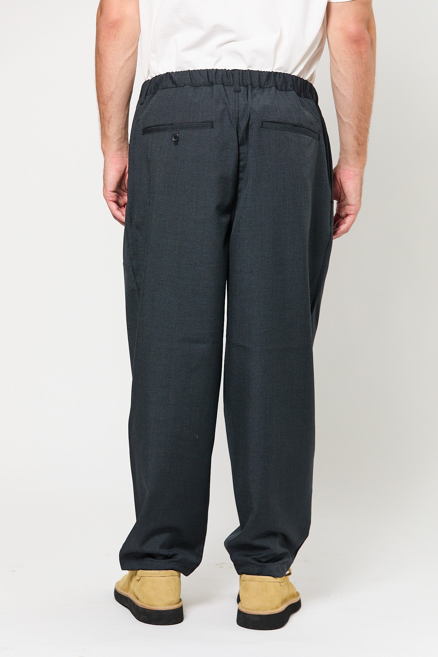 Relaxed 2 Tuck Pants
