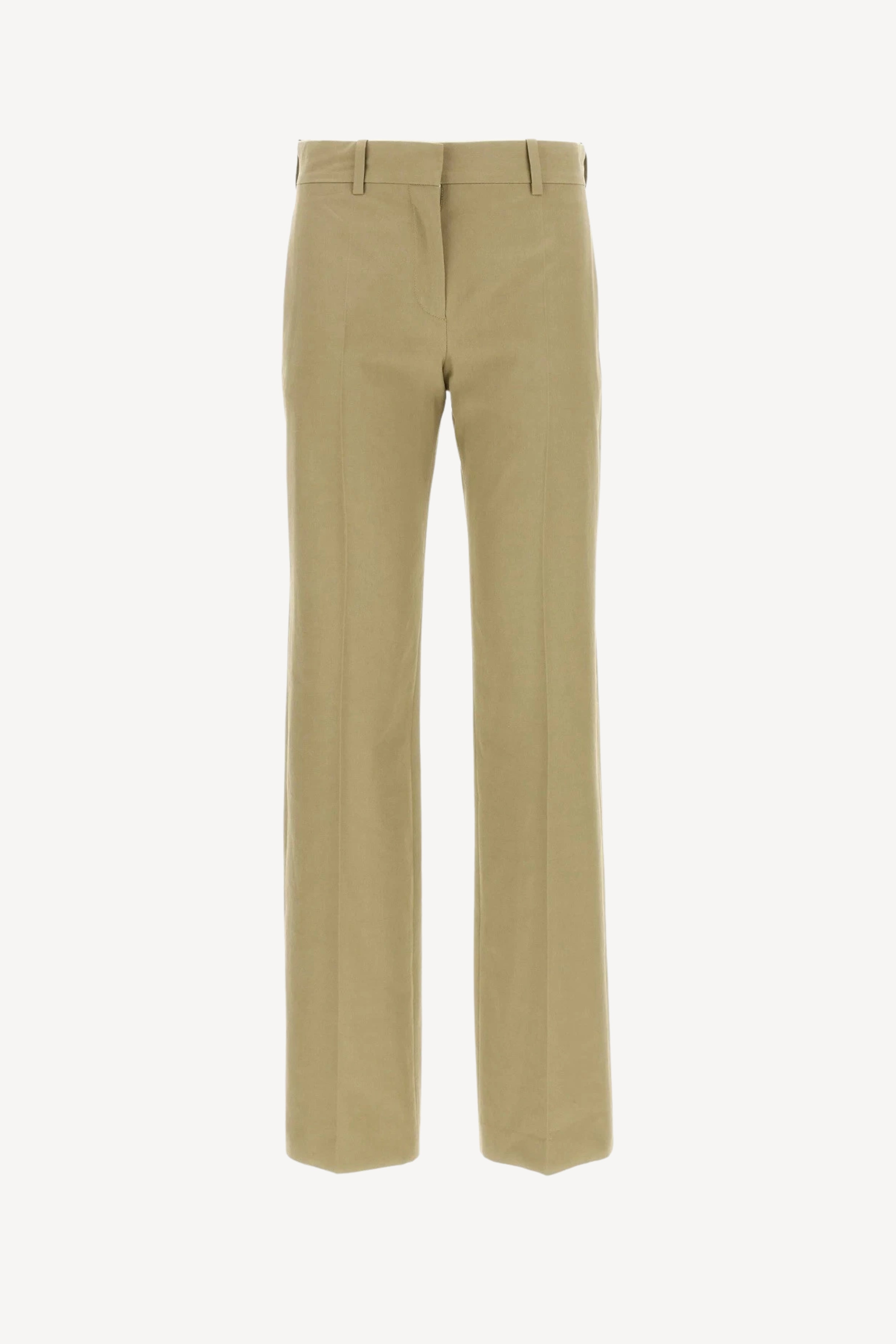 Selvie Pant