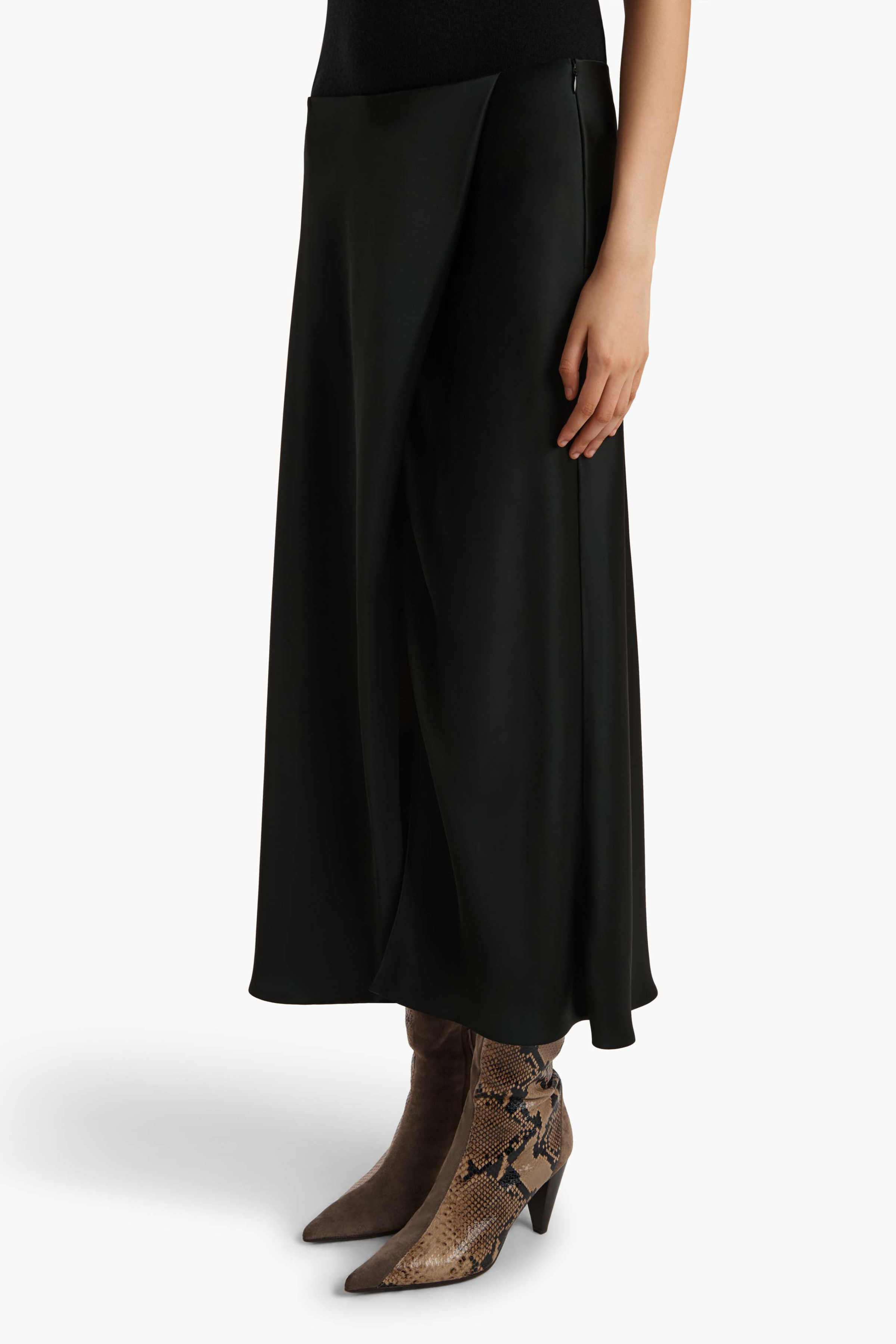 Demi Skirt