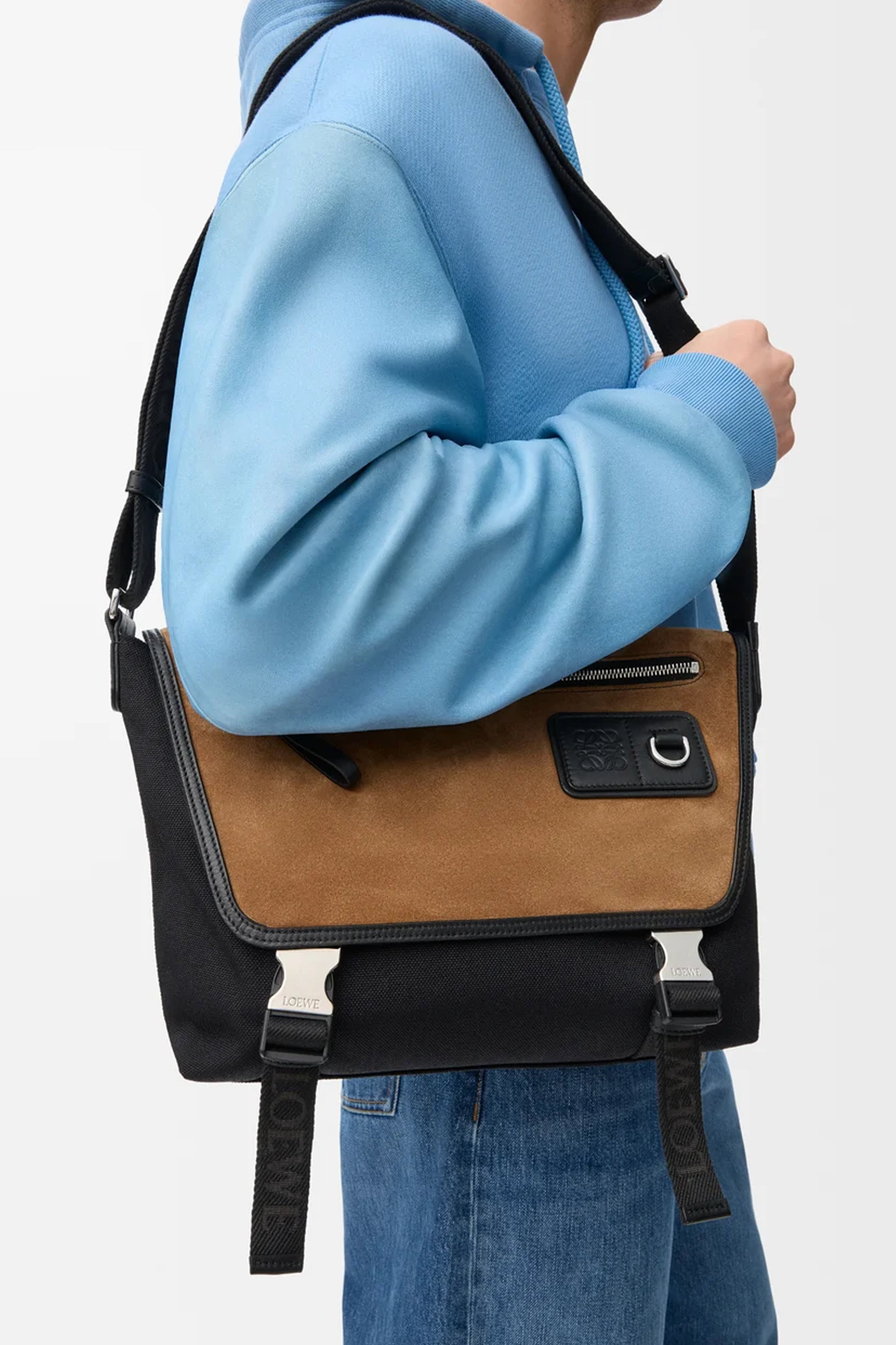 Medium Flex Messenger
