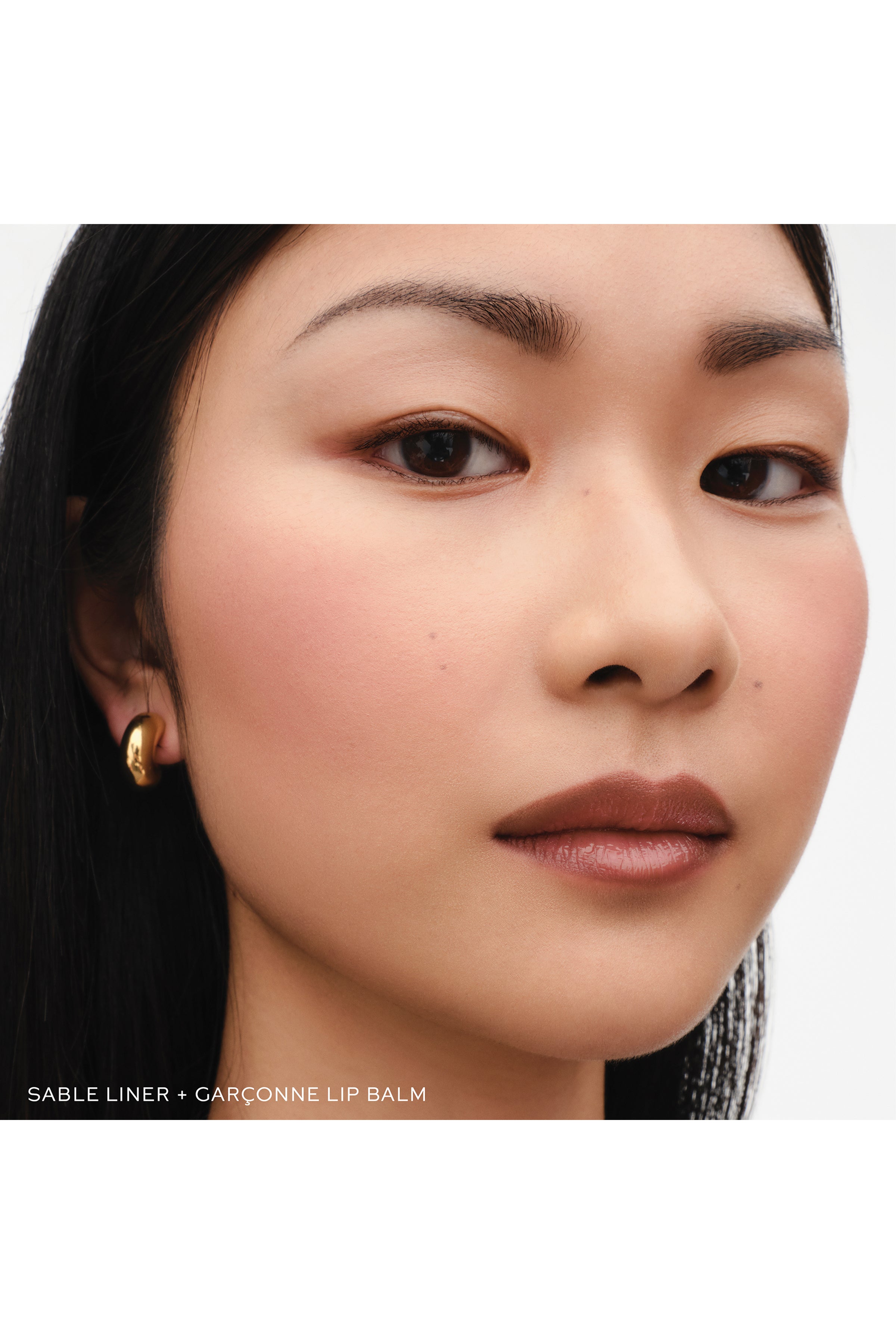 Lip Shape Defining Lip Liner