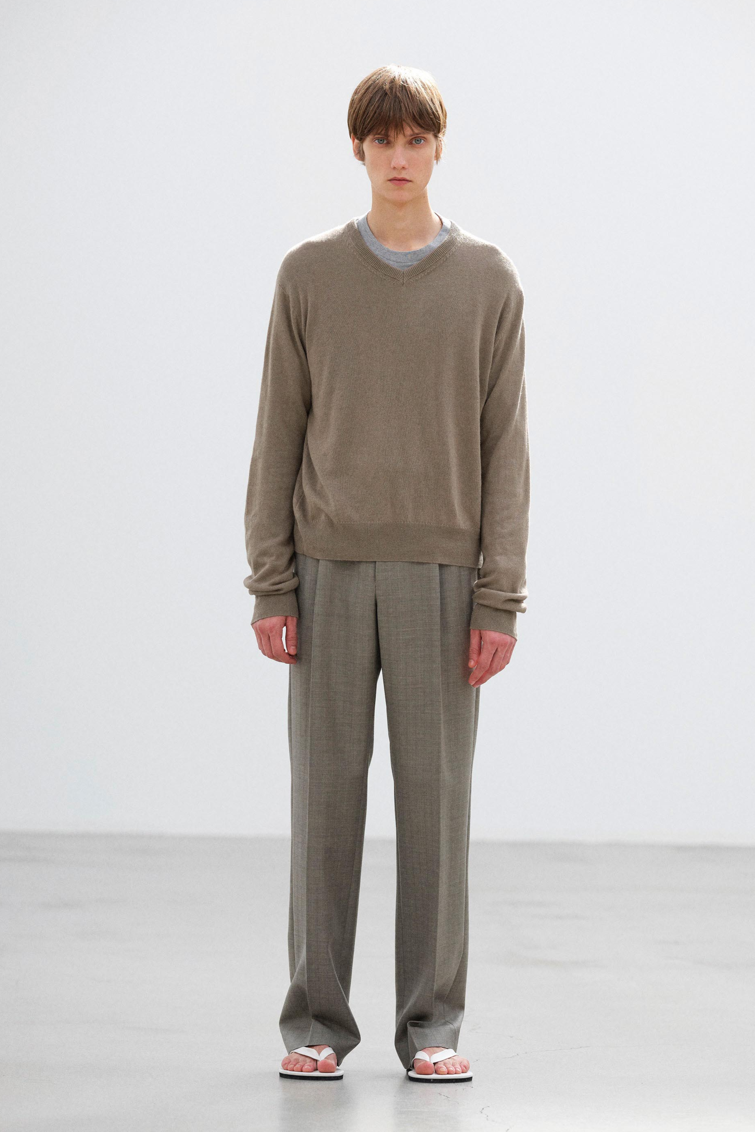 Cashmere Silk Knit V-Neck