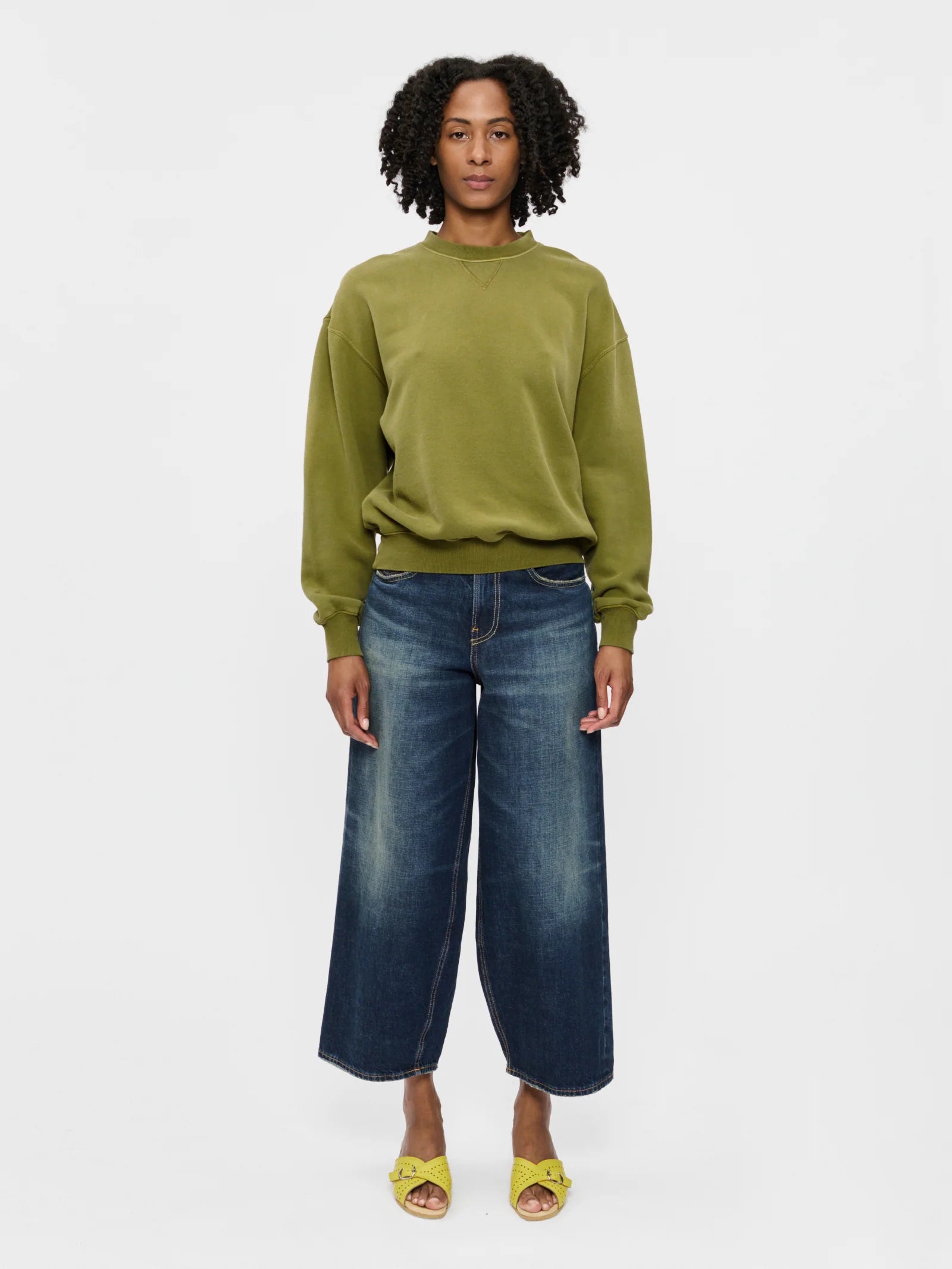 Cropped Roomy
