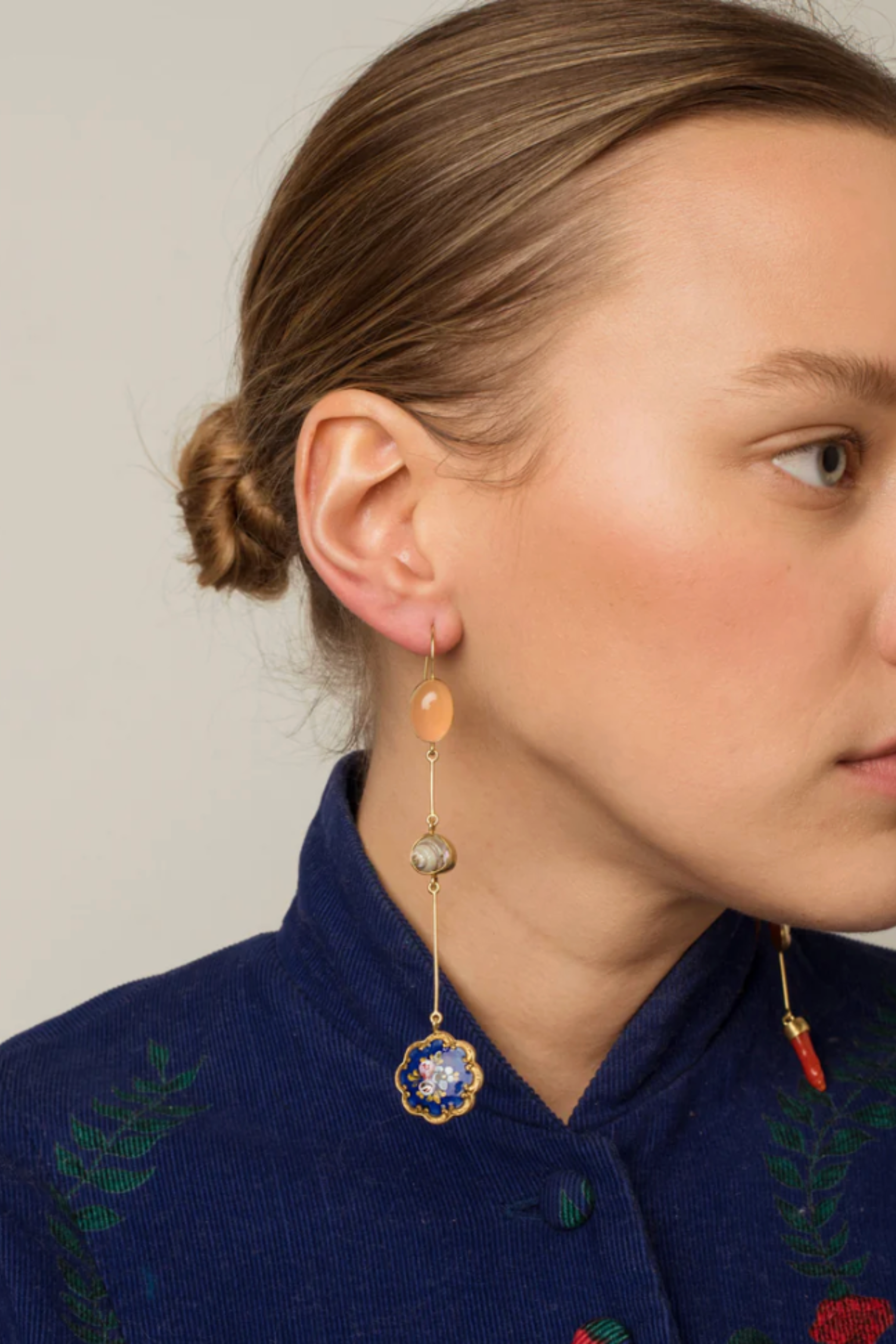 Mismatched Cross Drop