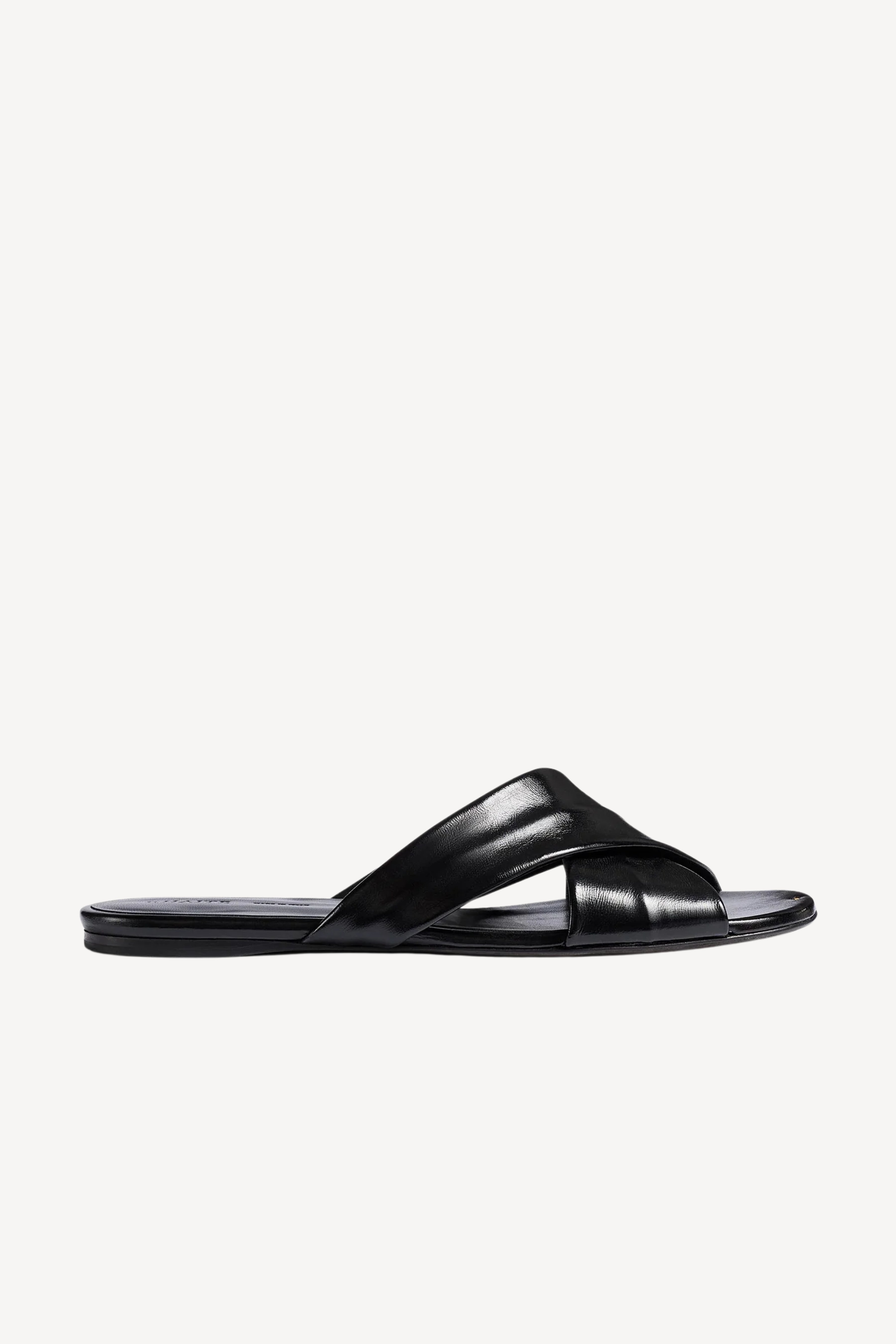 Liria Flat Sandal