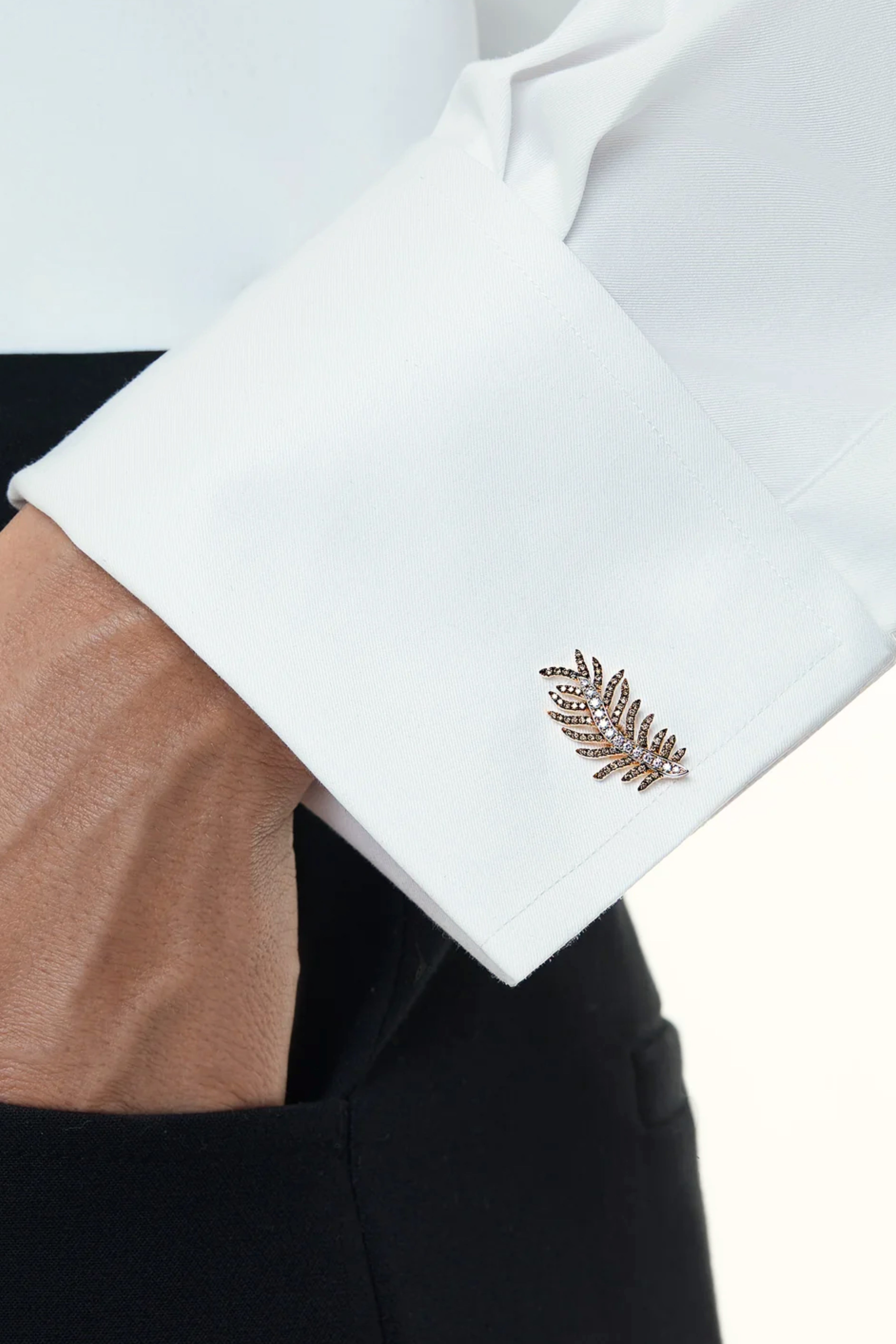 Feathery Charm Cufflink
