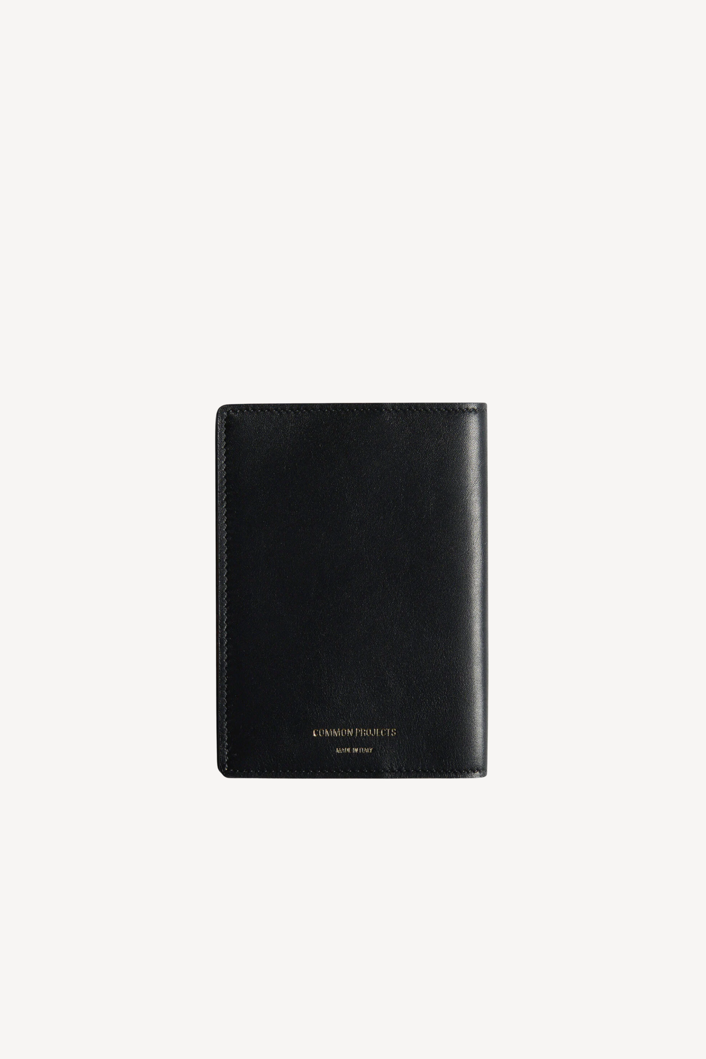 Common P Passport Folio