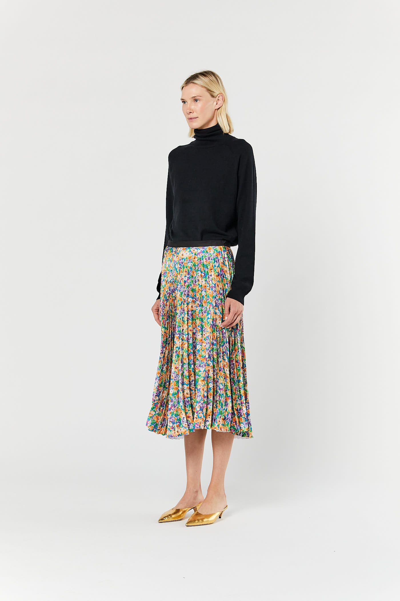 Floral Pleated Skirt