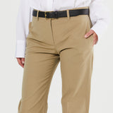 Selvie Pant