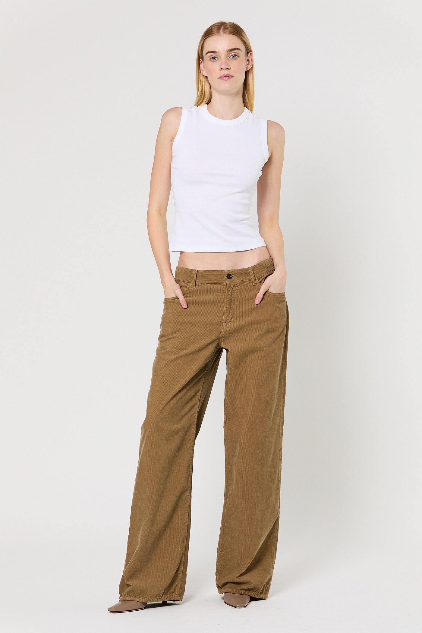 Eglitta Pant