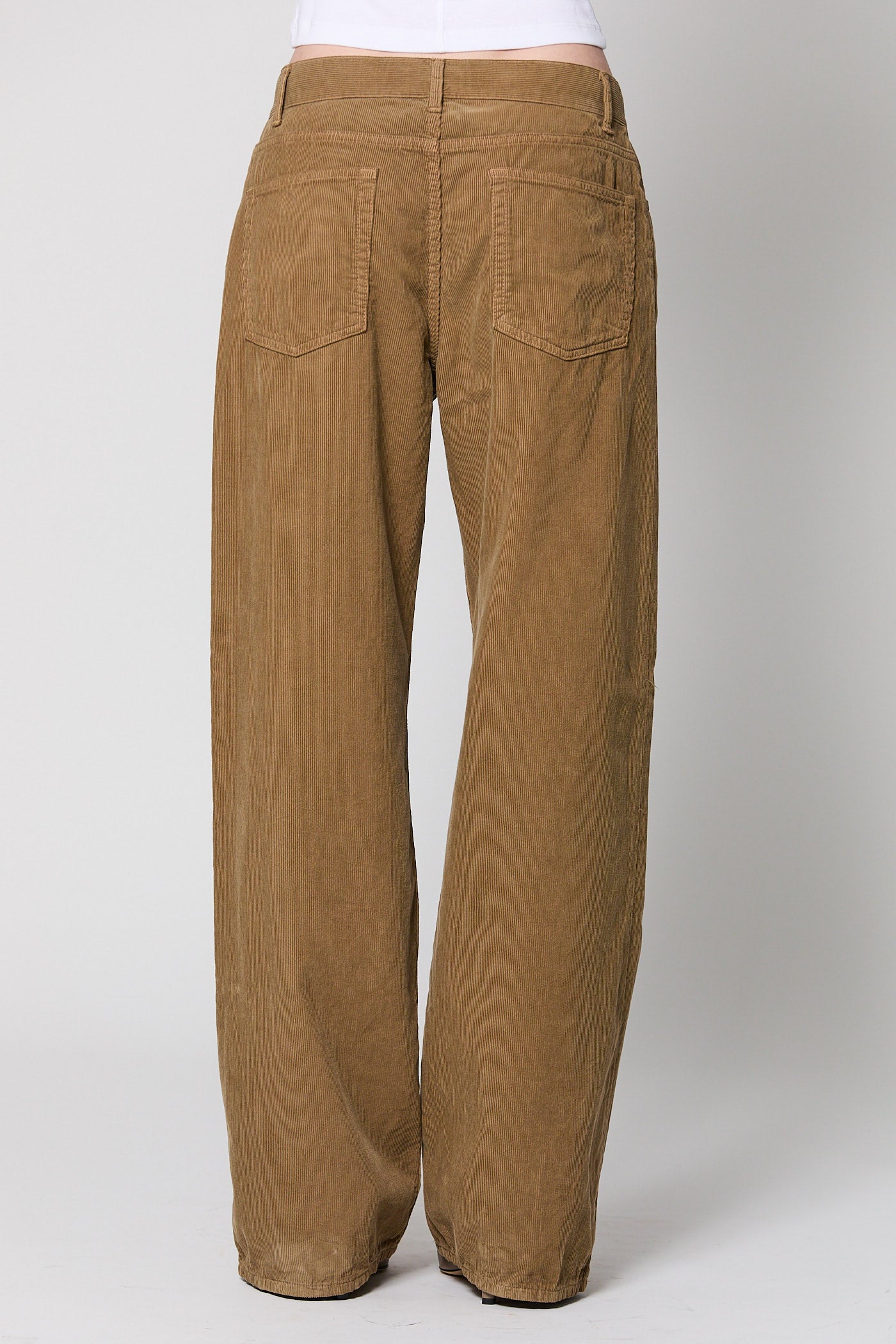 Eglitta Pant