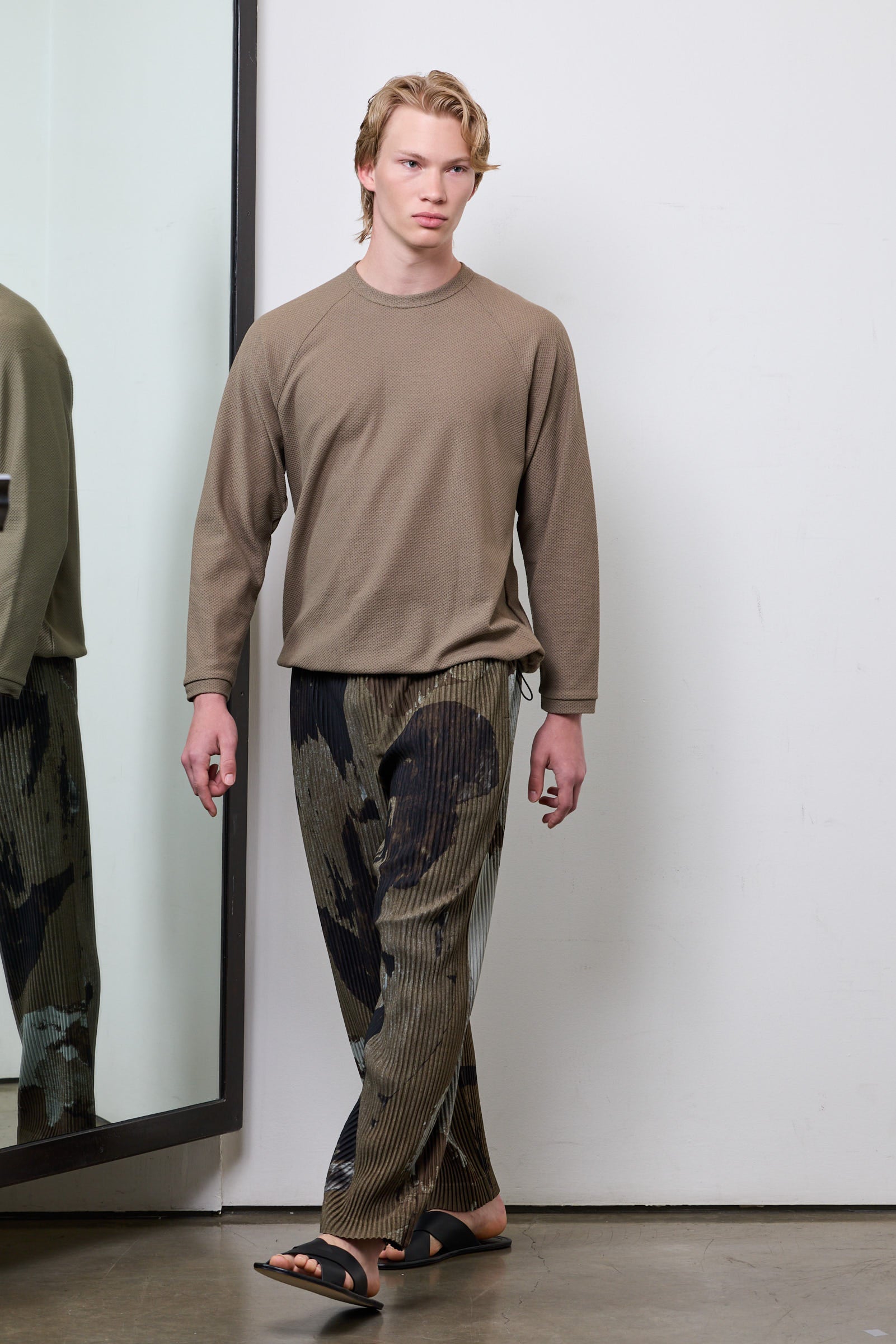 Moss Stitch Long Sleeve
