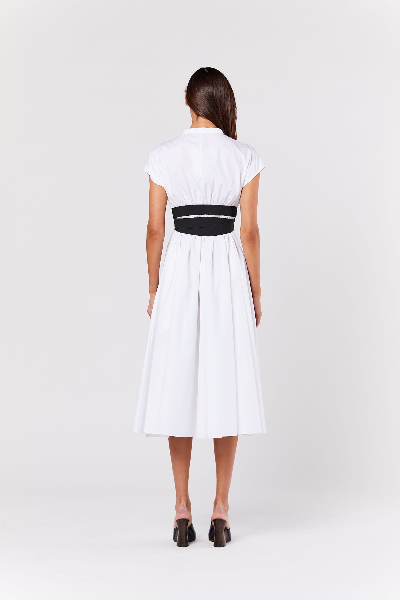 Blanc Band Belt Dress