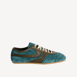 Sneakers in Turquoise