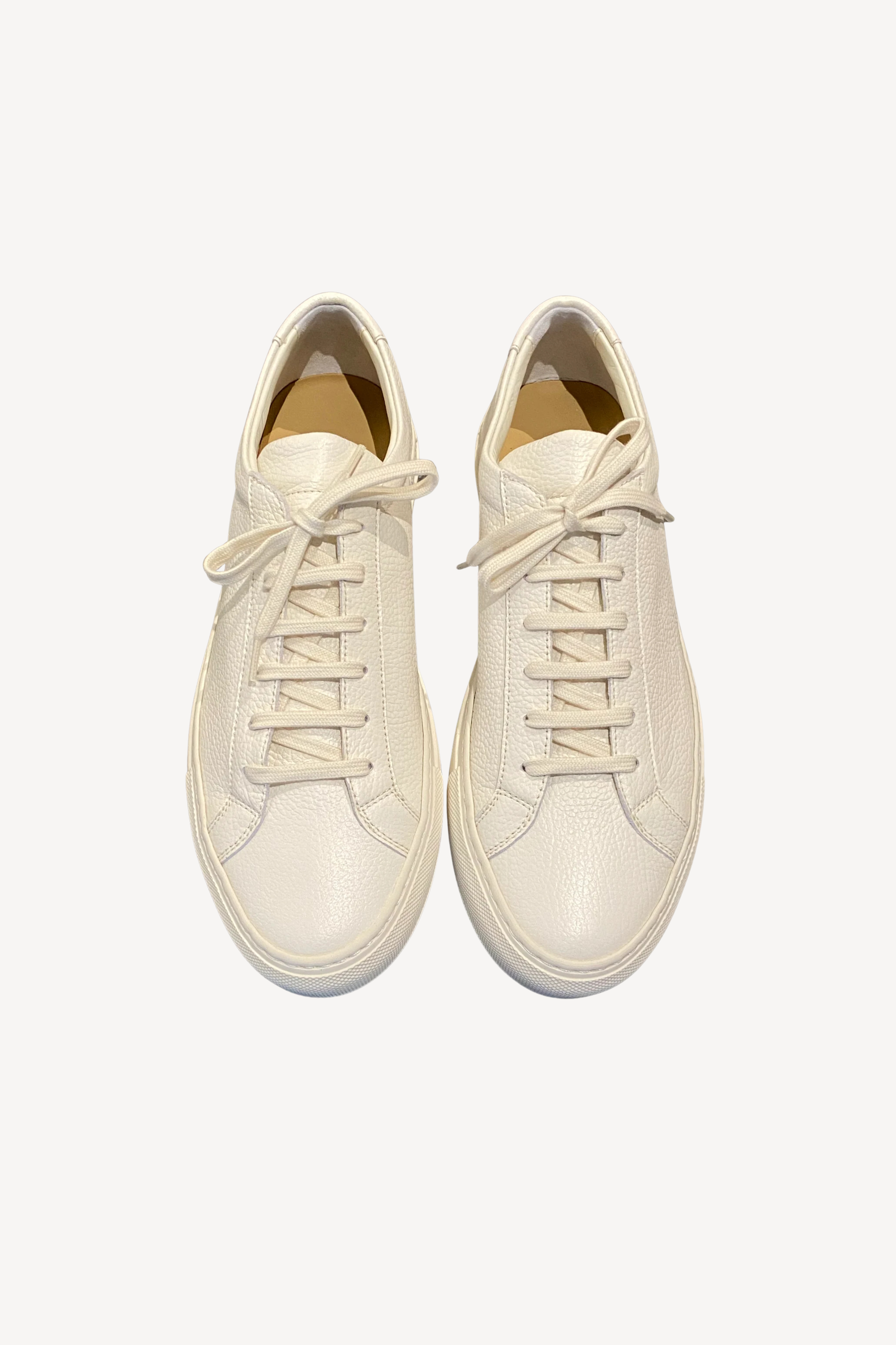 Achilles Piuma In Grained Leather in Off White