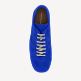Sneakers in Electric