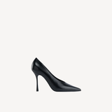 Kiss Pump in Black