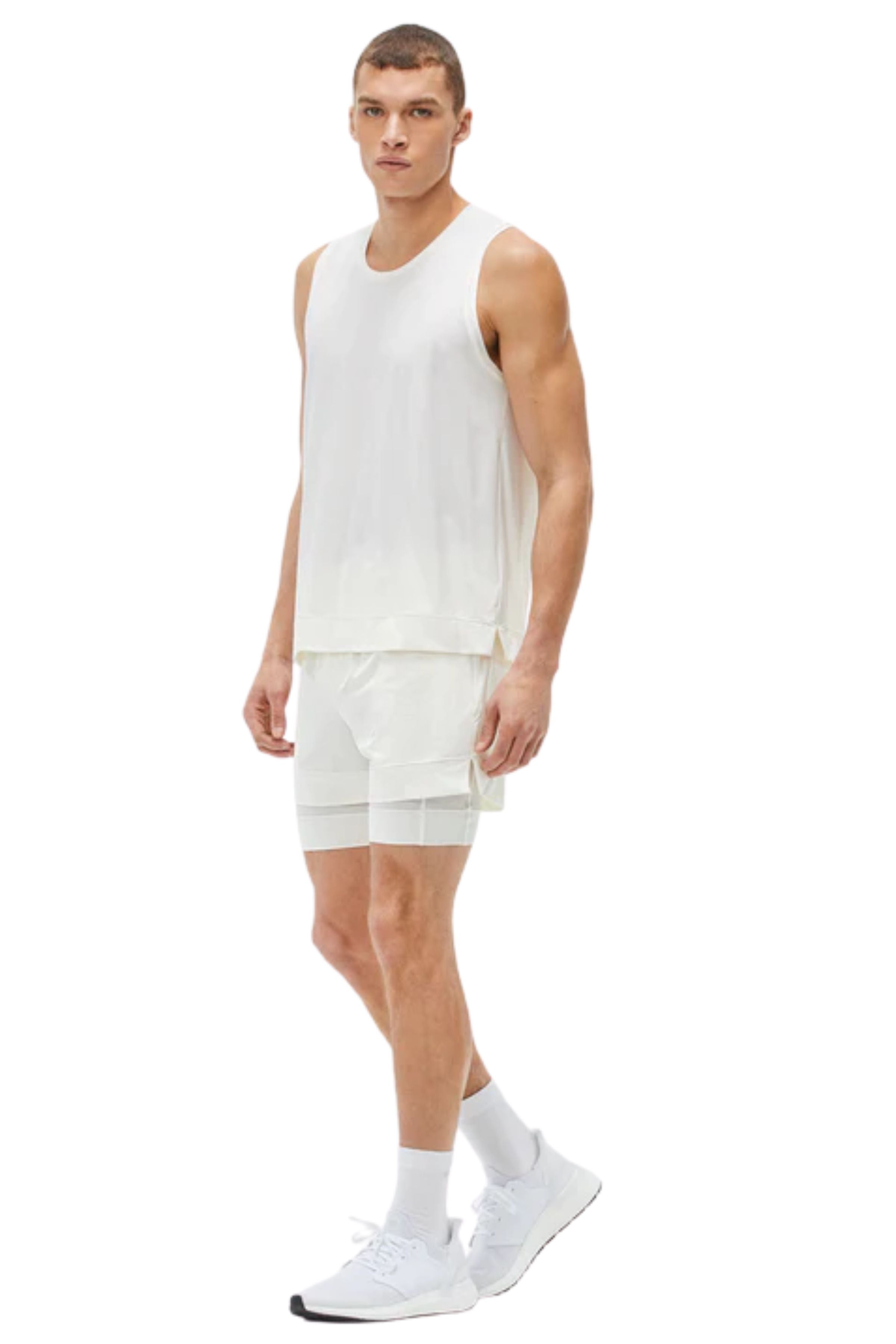 MovementCompressionShortinBone-CON-MOVEMENT COMPRESSION SHORT-BONE-ByGeorge