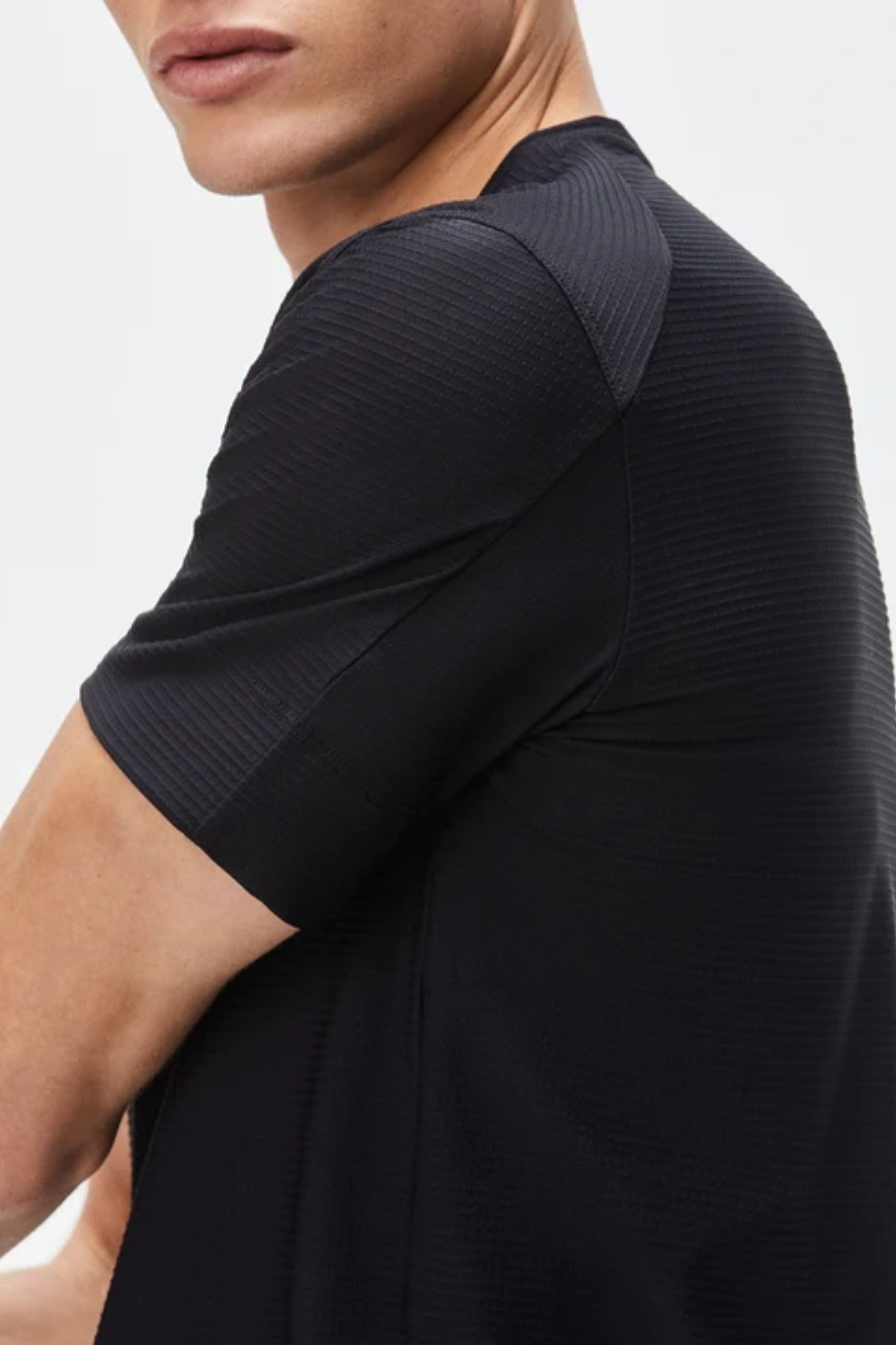 Movement T-Shirt Short Sleeve in Black-CON-MOVEMENT T-SHIRT SHORT SLEEVE-BLACK-ByGeorge