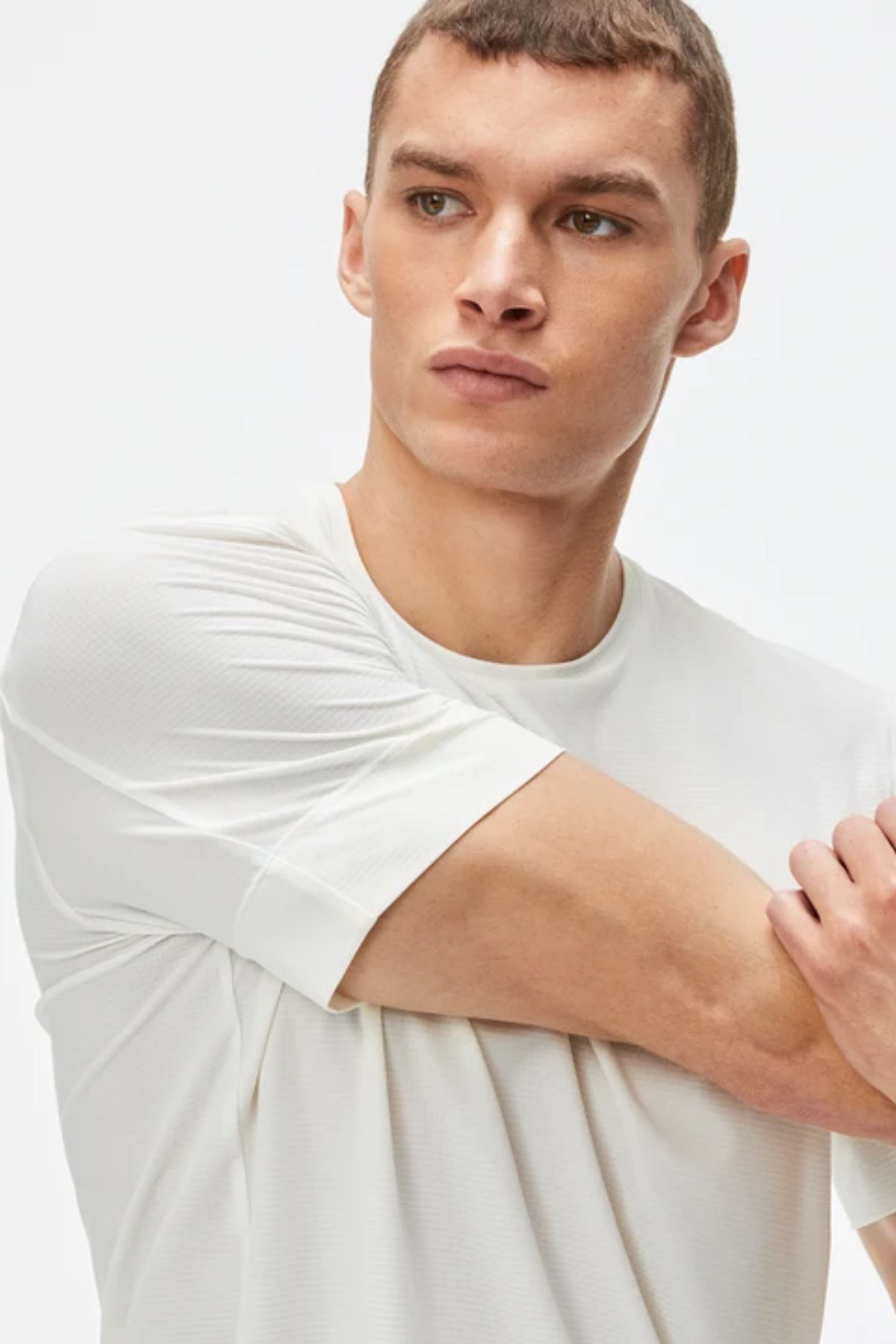 MovementT-ShirtShortSleeveinBone-CON-MOVEMENT T-SHIRT SHORT SLEEVE-BONE-ByGeorge