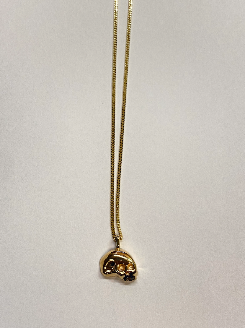 Vada 14k Yellow Gold Skull Necklace