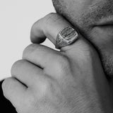 ARKAIKA Classic Signet Ring Square