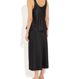 Karen Tank in Noir