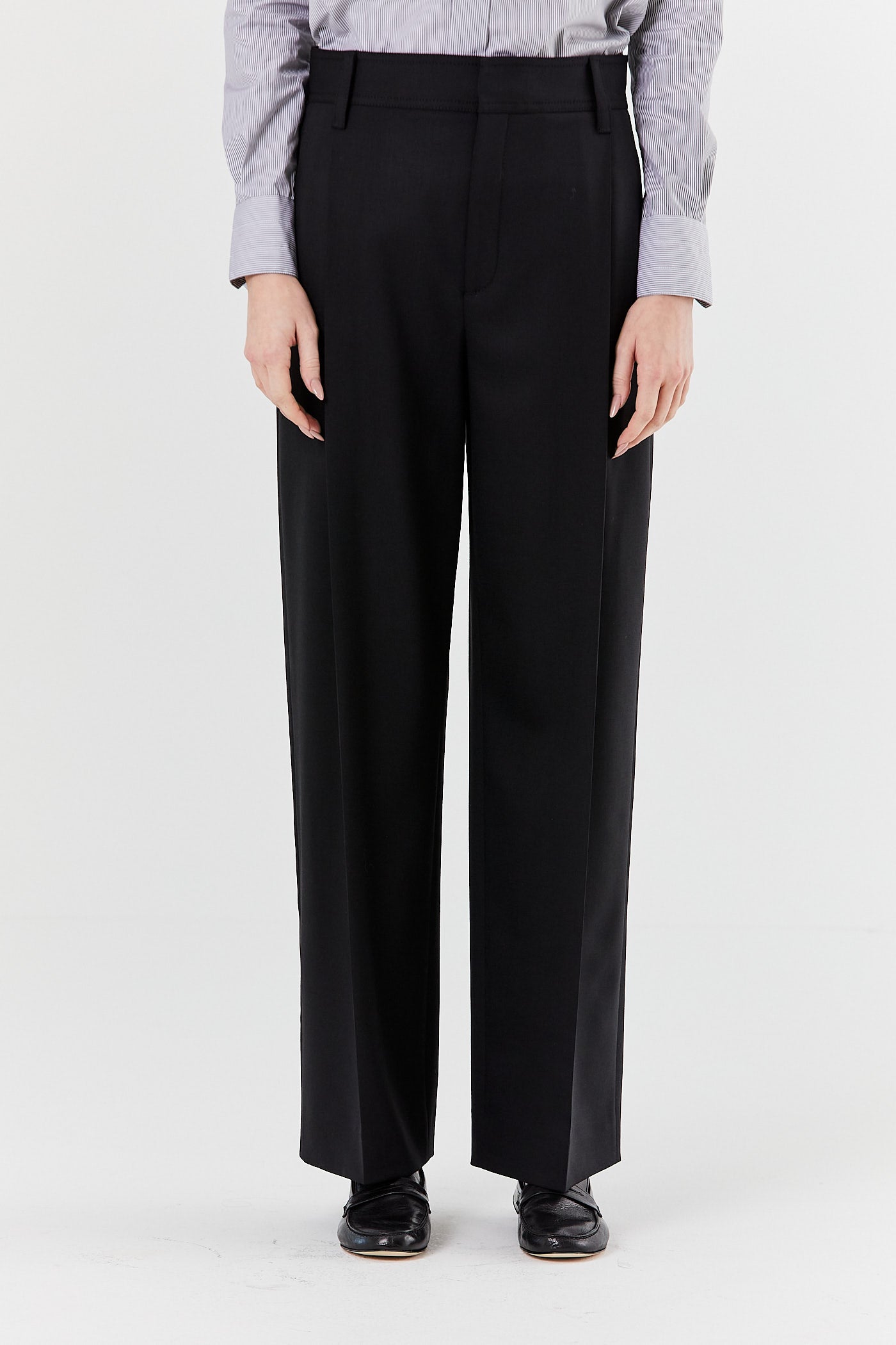 Black Mid Rise Pleat Front Trouser